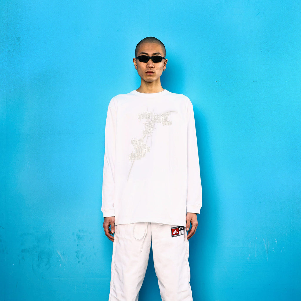 AWSMBOY "DIGITAL NATIVE" L/S TEE(WHITE)